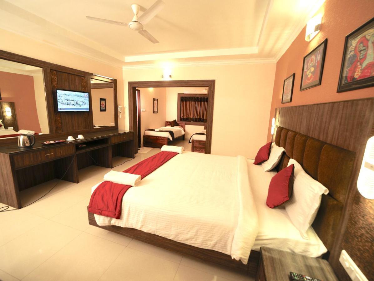 Celebrity Resort Chennai Tambaram Exterior photo
