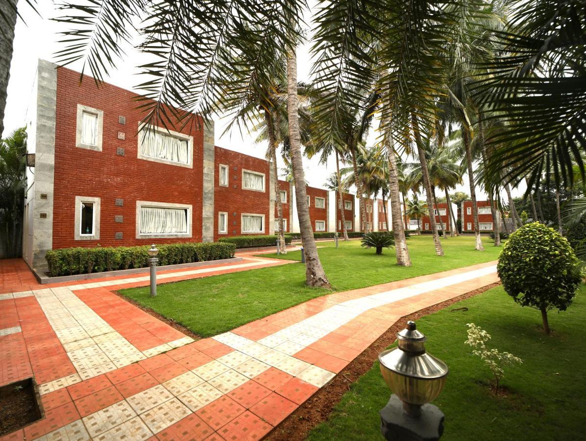 Celebrity Resort Chennai Tambaram Exterior photo