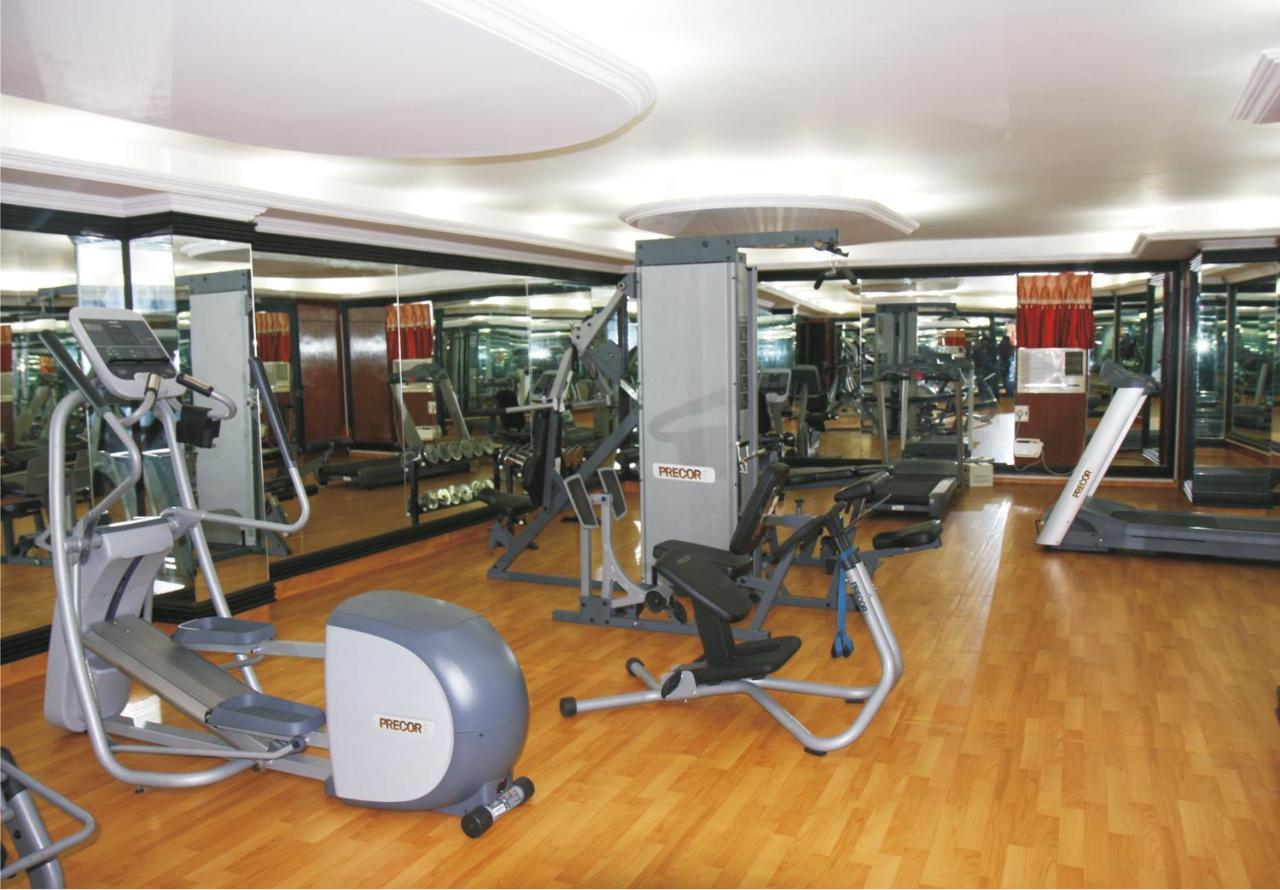 Celebrity Resort Chennai Tambaram Exterior photo