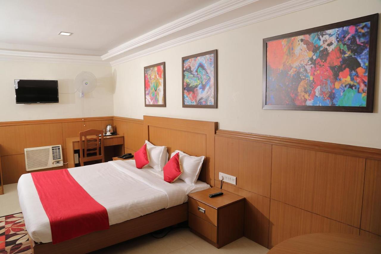 Celebrity Resort Chennai Tambaram Exterior photo