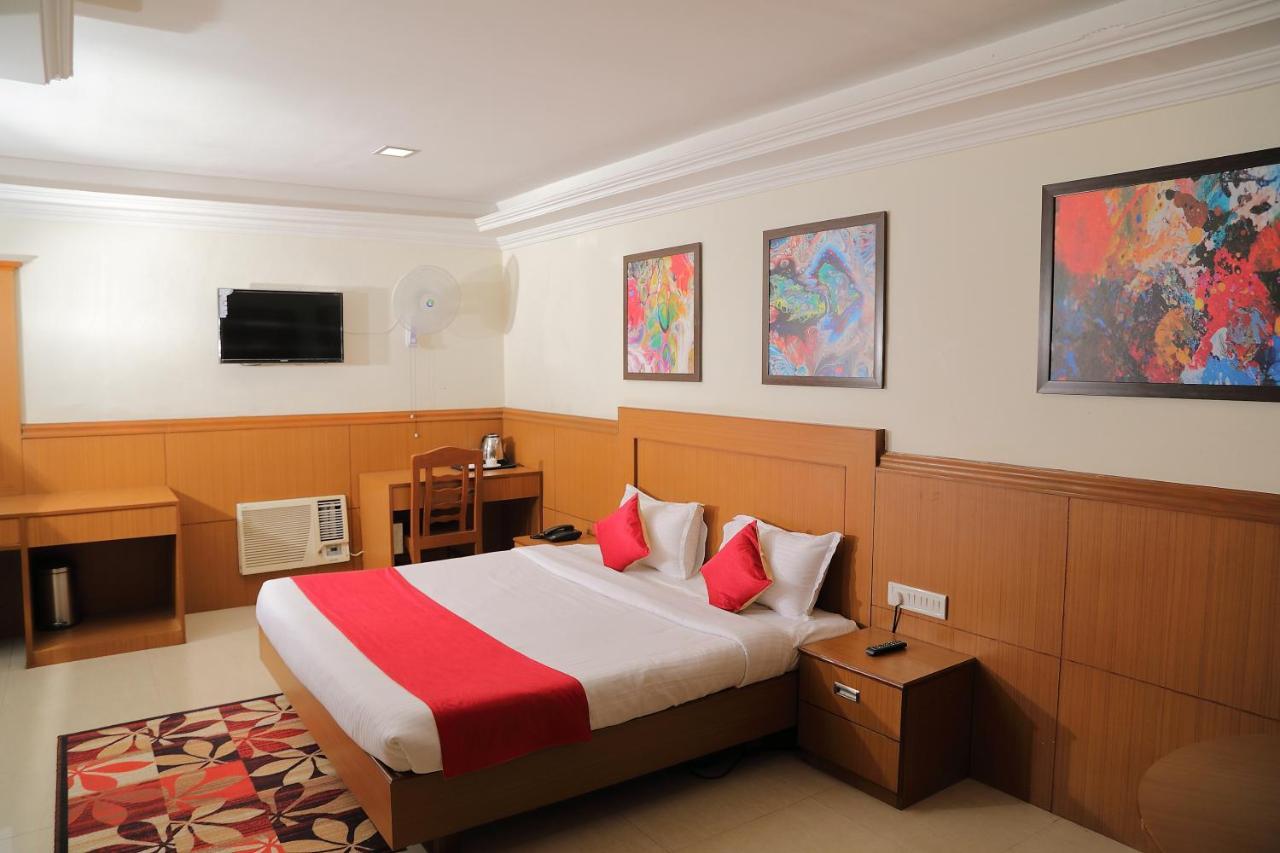 Celebrity Resort Chennai Tambaram Exterior photo