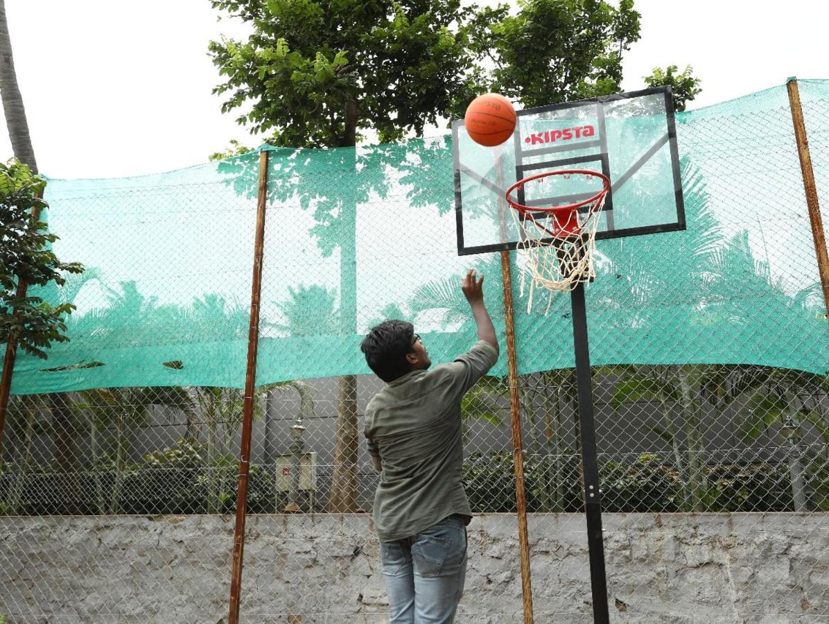 Celebrity Resort Chennai Tambaram Exterior photo